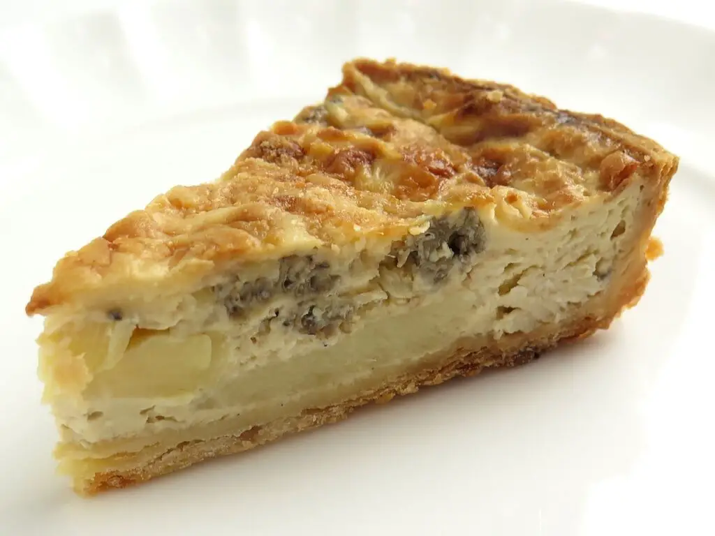Quiche aux champignons et brocolis maison 🥦🍄 : une recette pleine de goût, de peps et de bonne humeur !