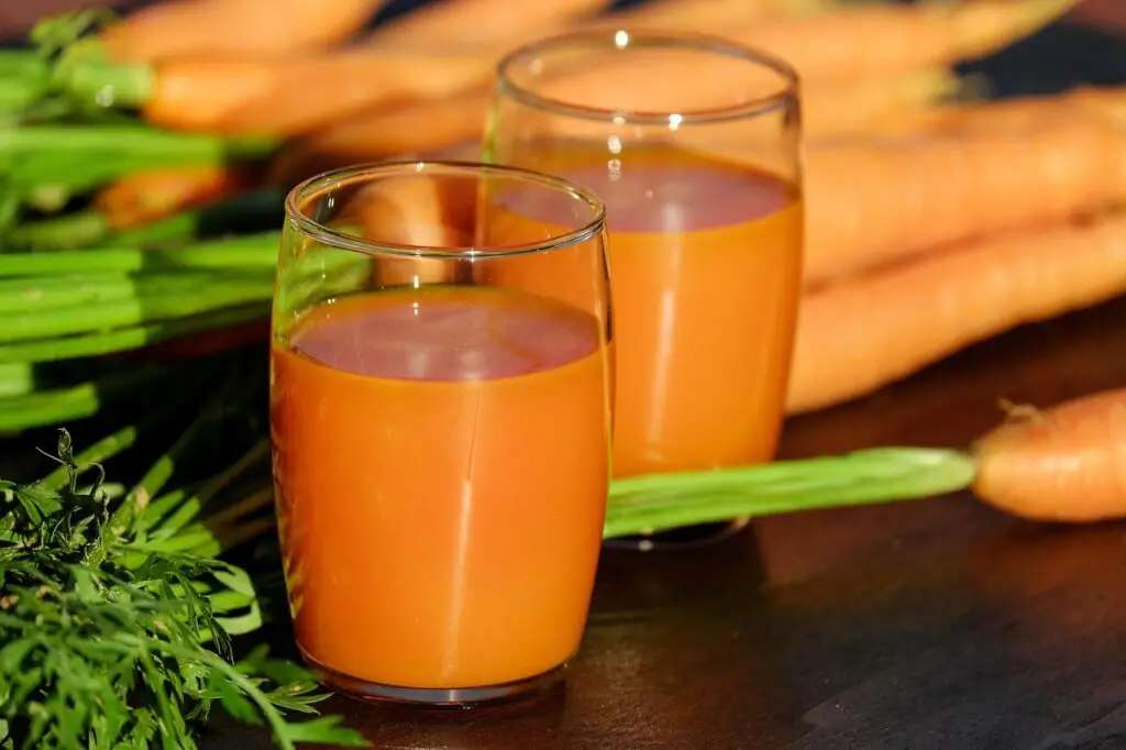 🍌 Smoothie Banane & Fruits : La Gorgée Magique Qui Met de Bonne Humeur ! 🍓