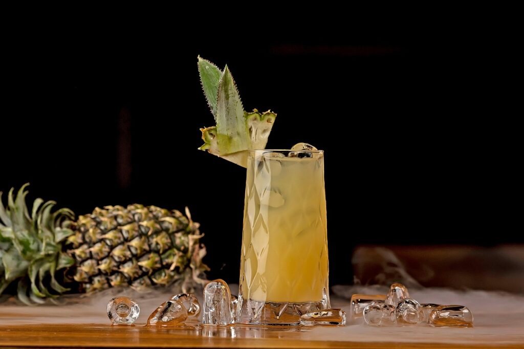 Smoothie ananas pomme façon cocktail : fraîcheur et exotisme au rendez-vous