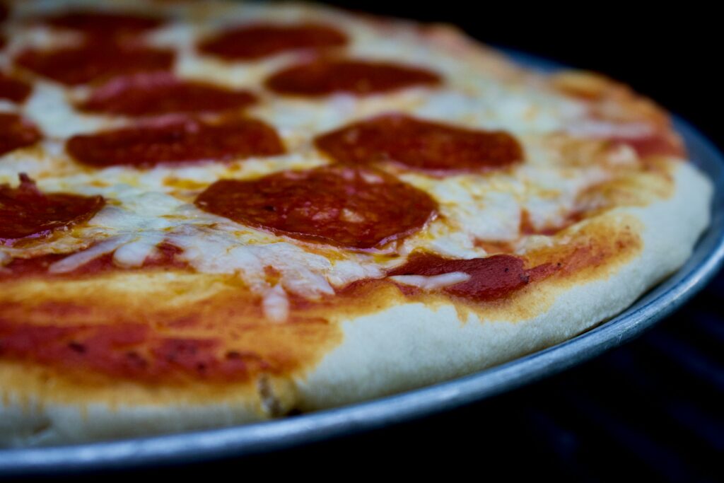 Pizza Pepperoni : Une Explosion de Saveurs et de Piquant