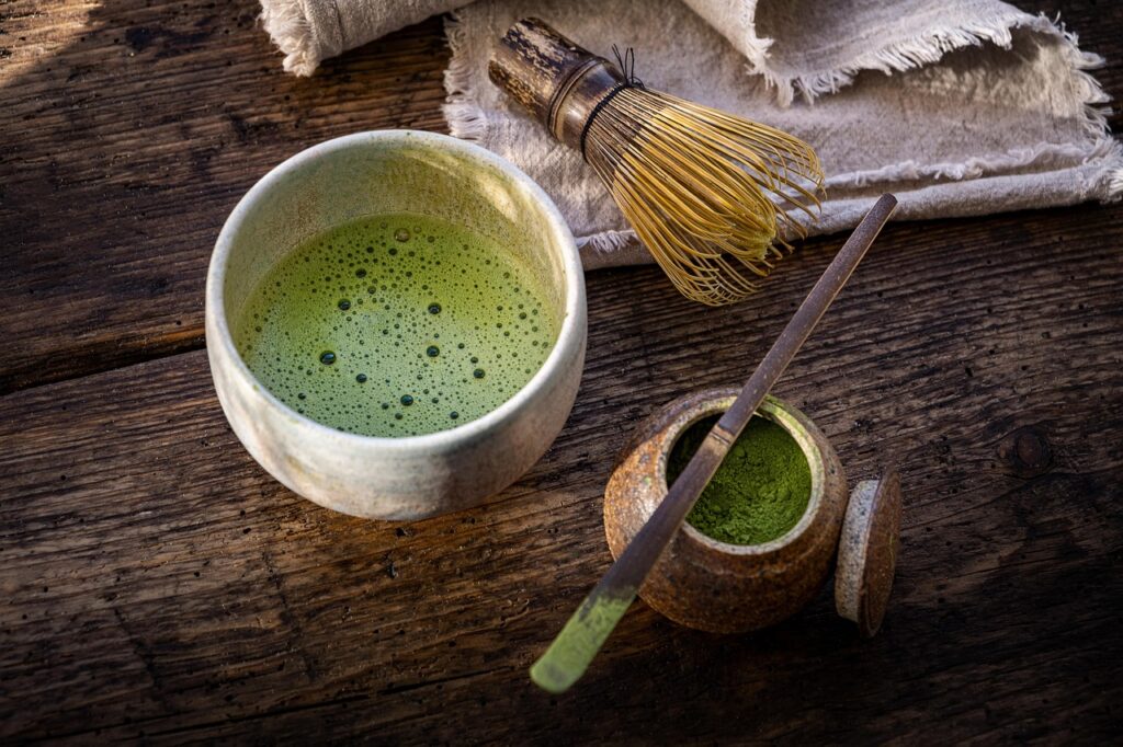 Iced Matcha Espresso Fusion : Une Boisson Unique et Revigorante