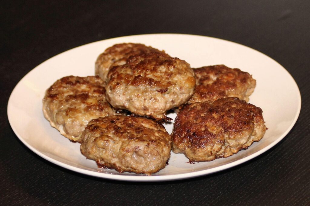 Boulettes de Viande Maison : Un Grand Classique Qui Fait l’Unanimité