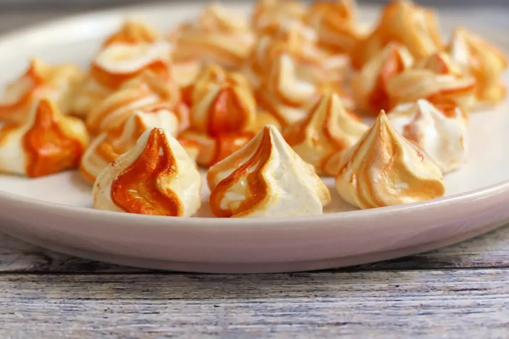 Meringue maison facile : la recette magique pour des nuages sucrés irrésistibles