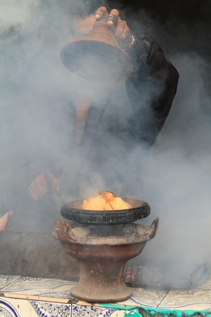 Tajine Marocain : Un Plat Traditionnel Plein de Soleil