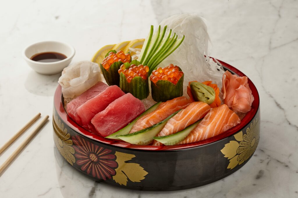 Bol de Riz Croustillant au Saumon : La Recette Sushi Bowl TikTok qui Régale !